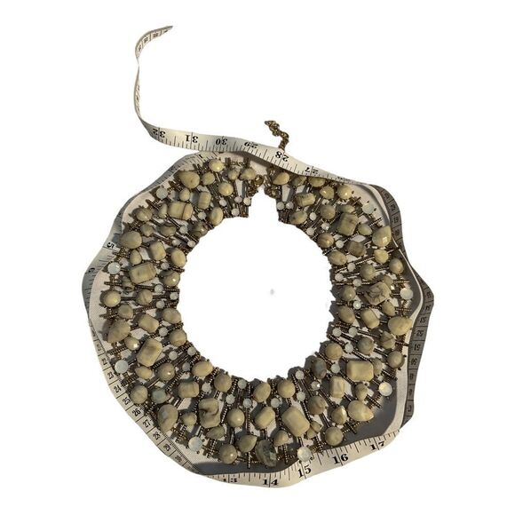 Sophia + Kate Collection Women’s Gemstone Collar Necklace Ivory And Gold. - Picture 15 of 16